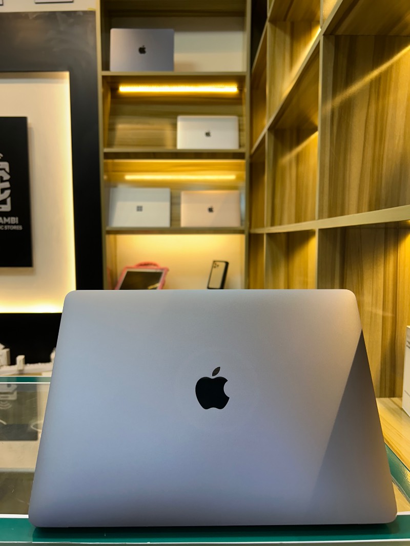 SALE. Macbook m1 — photo 2
