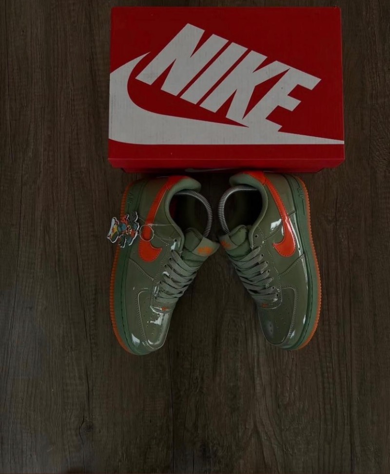 SALE. Airforce