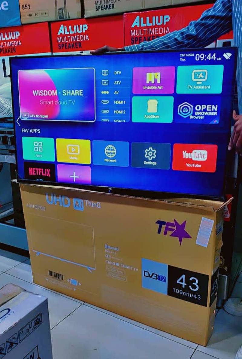 SALE. TFstar smart tv