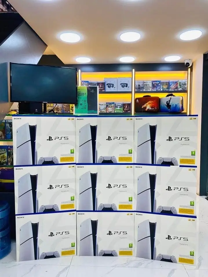 SALE. PS 5 and all accessories — photo 4