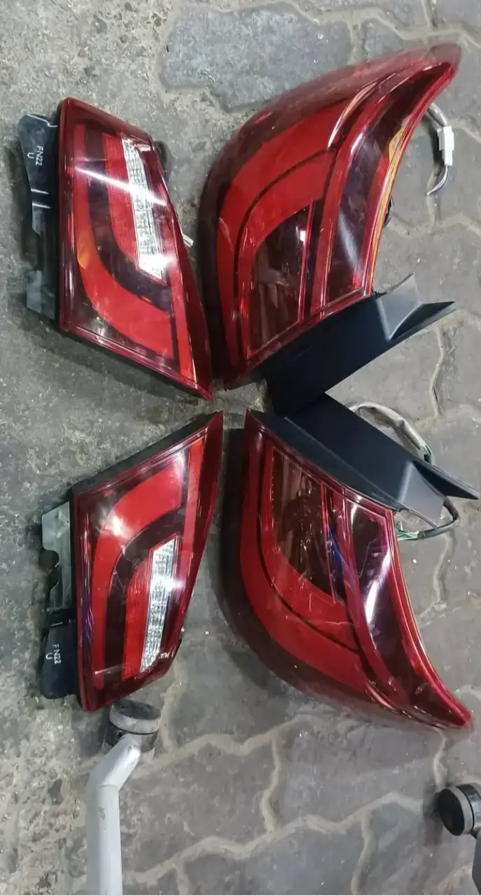 SALE. Car lights — photo 3