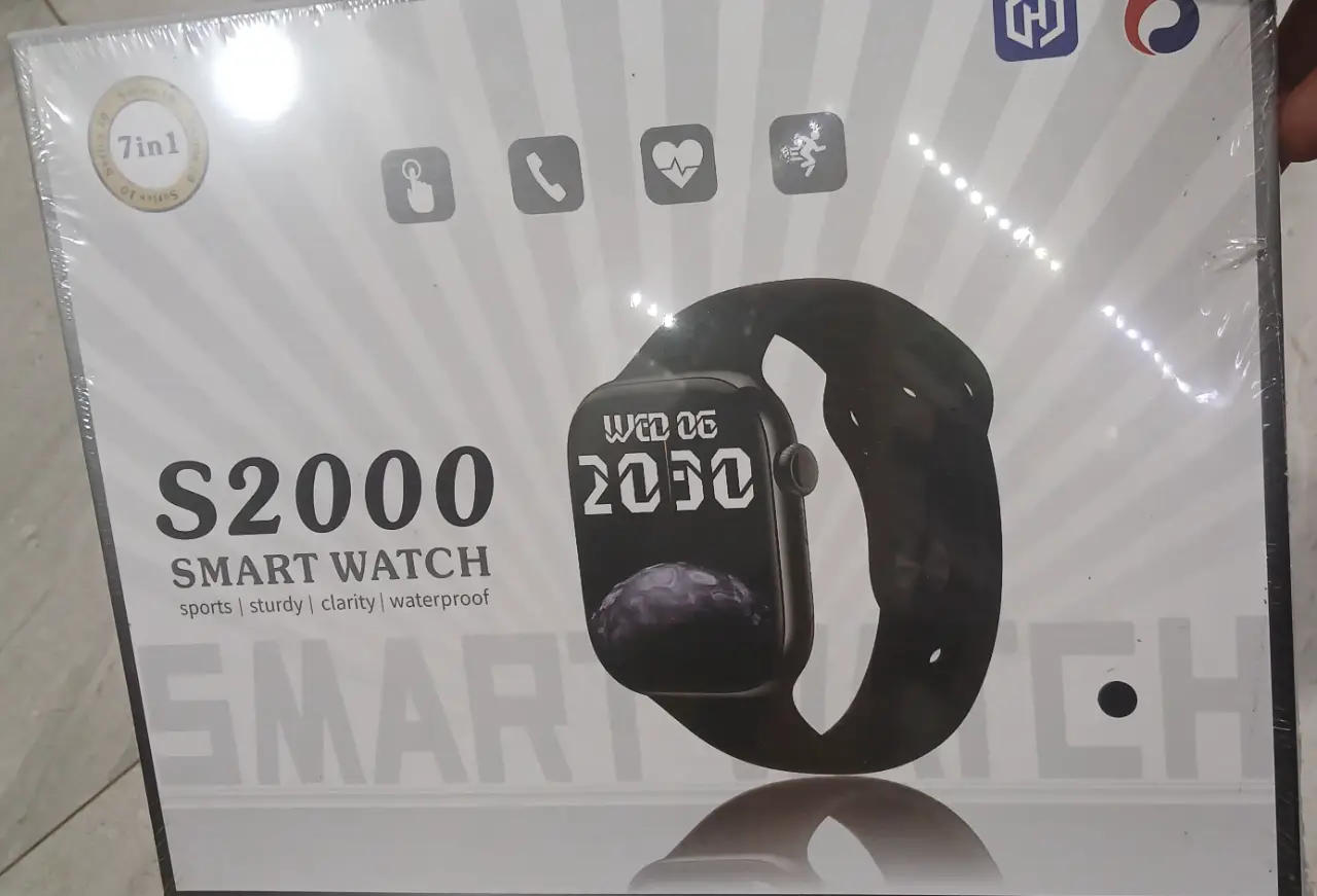 SALE. Smartwatch s2000