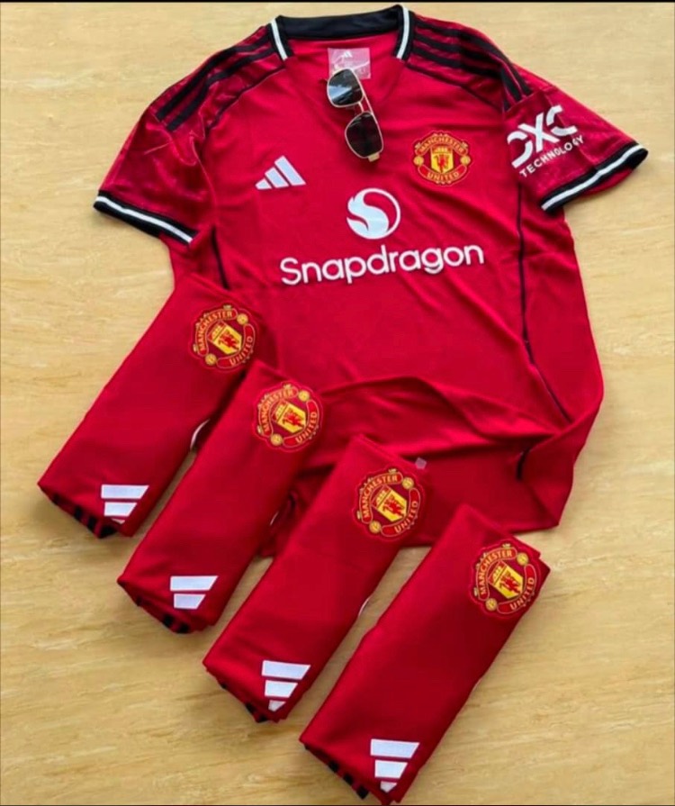 SALE. Man-U Jersey