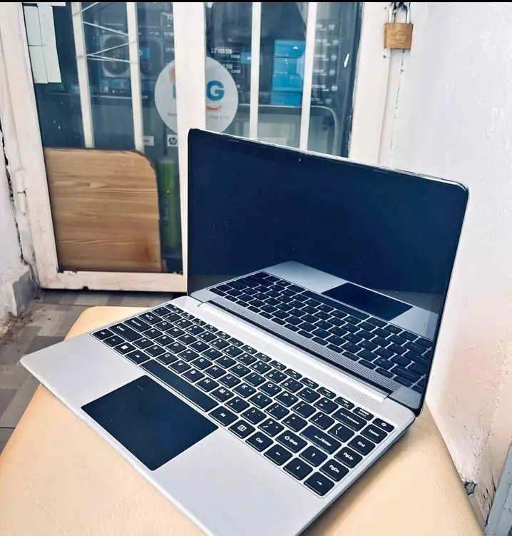 SALE. Laptop nziza — photo 2