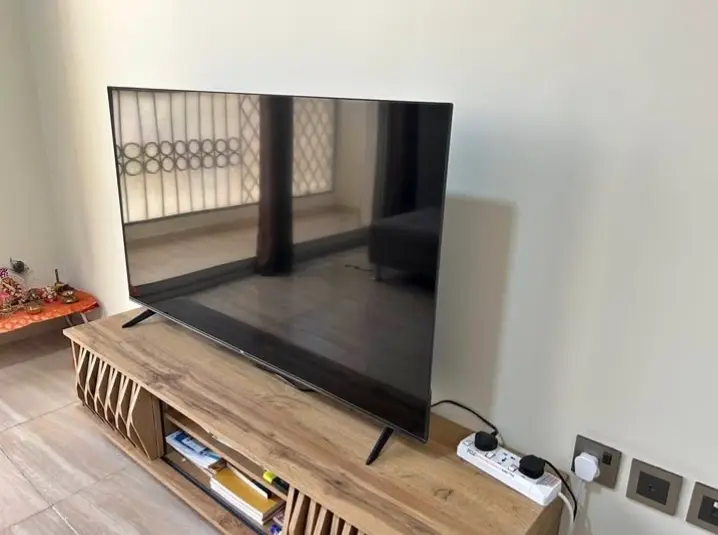 SALE. Tv nakameza