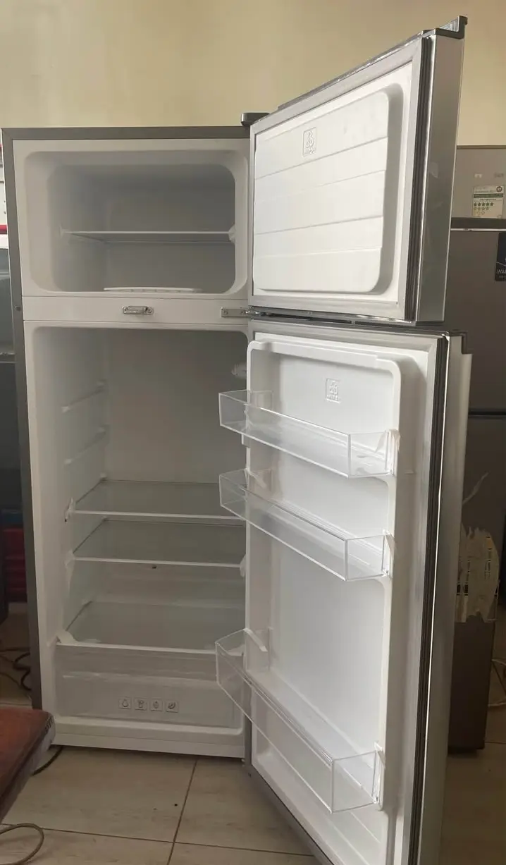 SALE. Fridge — photo 2