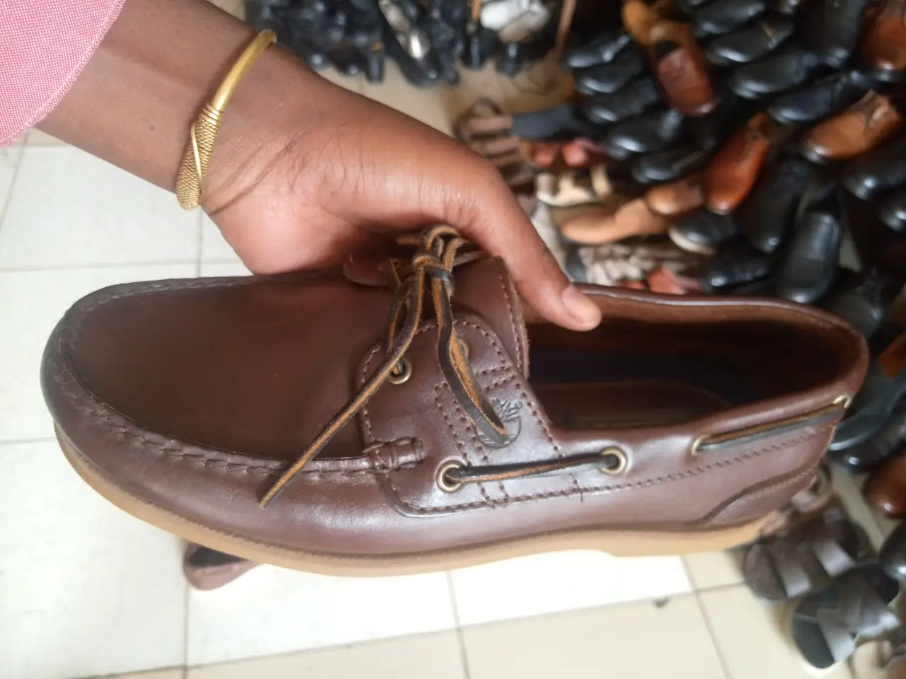 SALE. Sebago zabagabo