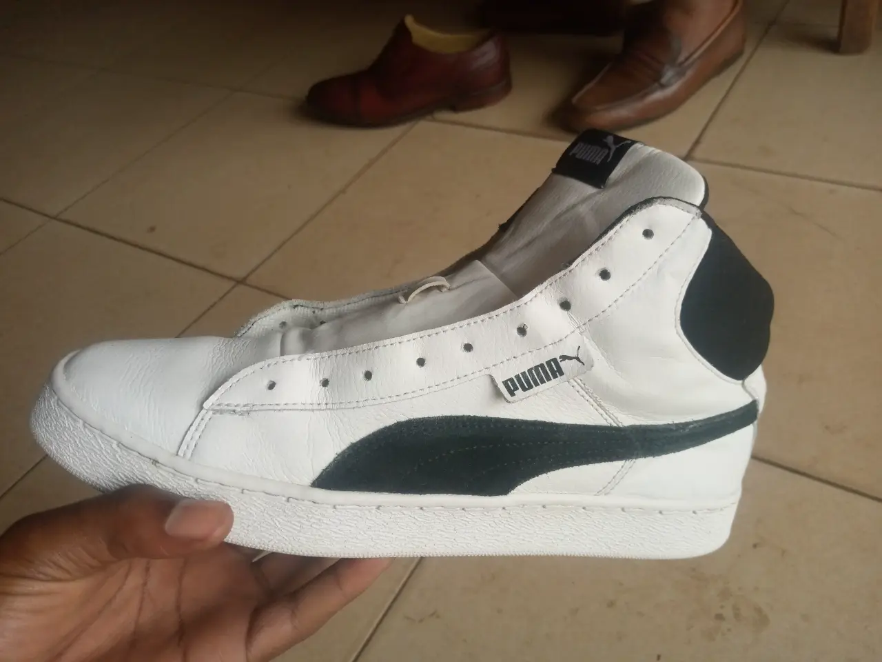 SALE. Puma