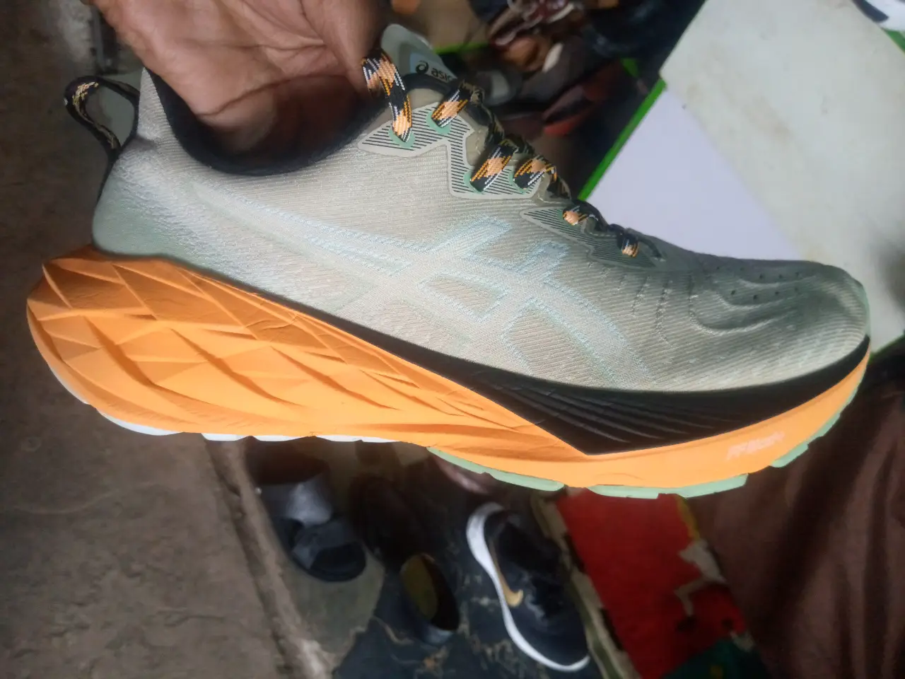 SALE. Asics size 43-10