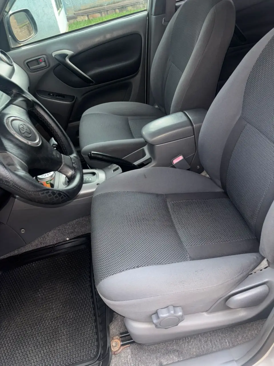 SALE. A car — photo 2
