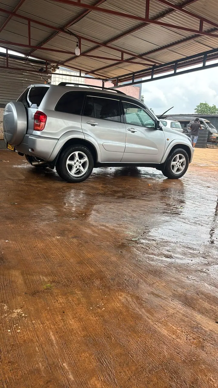SALE. A car — photo 3