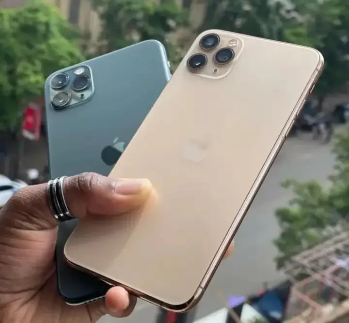 SALE. Iphone 11 pro max