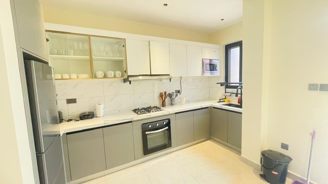 RENT. Kimihurura 2bed,2bath 1000usd — photo 3