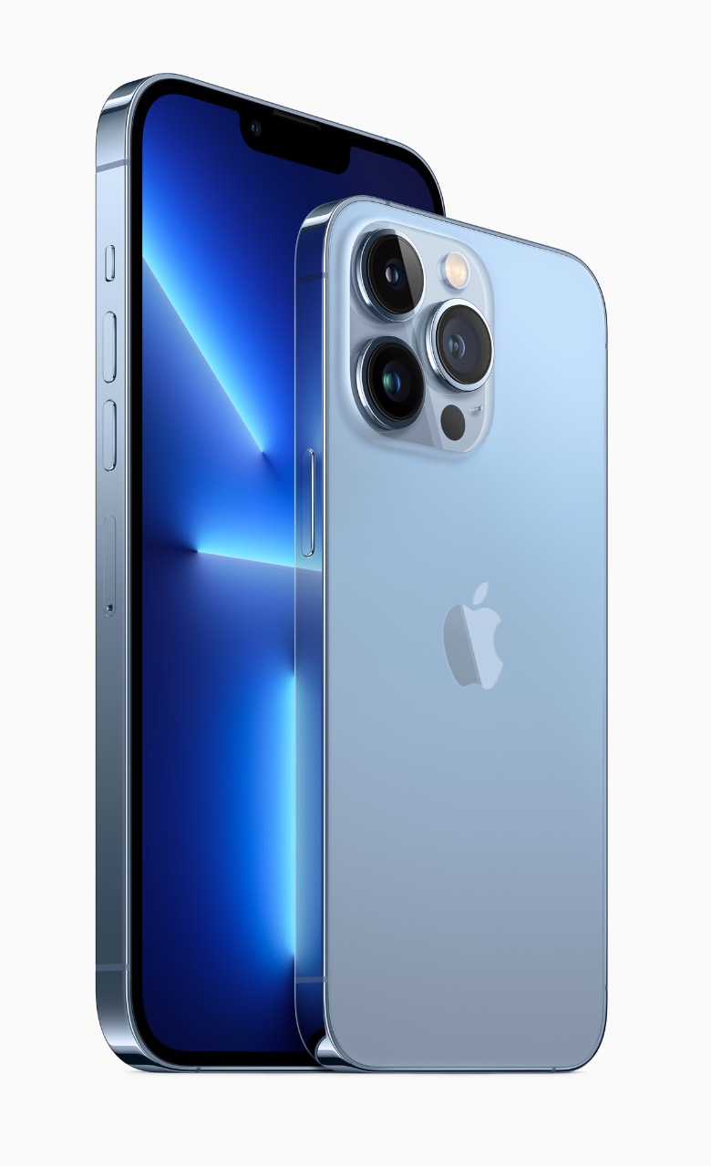 SALE. iPhone 13 Pro Max light blue