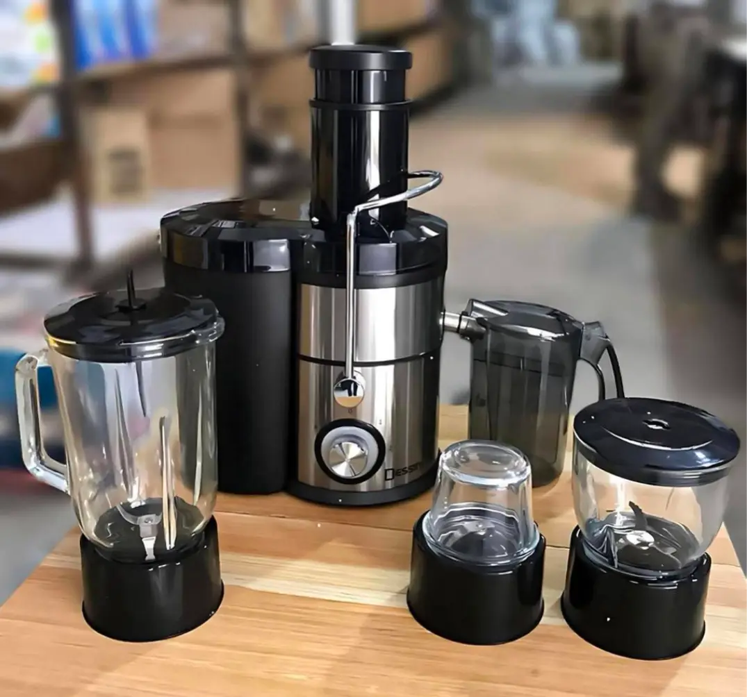 SALE. 4 IN 1 MIXER AND JUICER EXTRACTOR BLENDER — photo 3