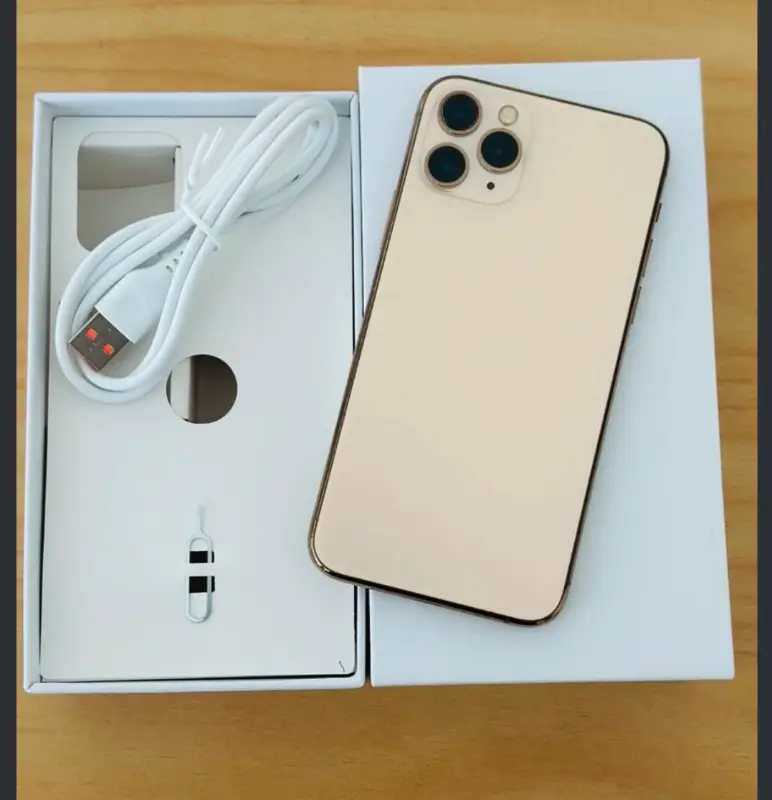 SALE. iphone 11pro — photo 2